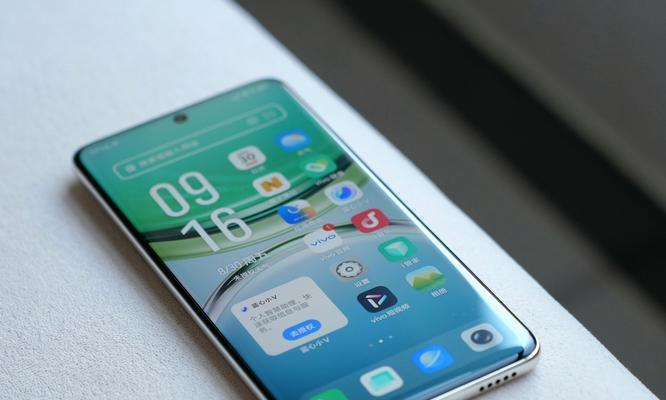 vivo曲面手机——颠覆视觉体验的新时代（探索曲面科技，畅享全新尺寸屏幕）