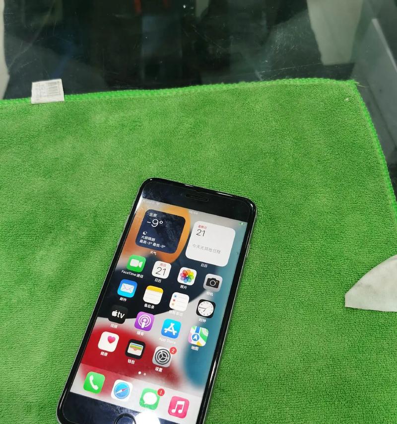 iPhone6的完美之处（一款引领时尚的智能手机）