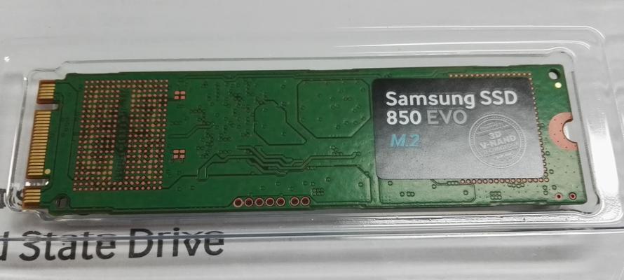 Y410p固态重装系统教程（解决问题、提升性能，让你的Y410p焕然一新）